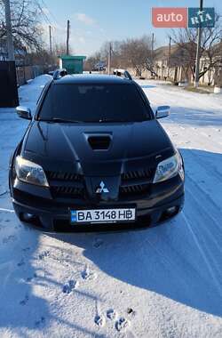 Позашляховик / Кросовер Mitsubishi Outlander 2005 в Голованівську