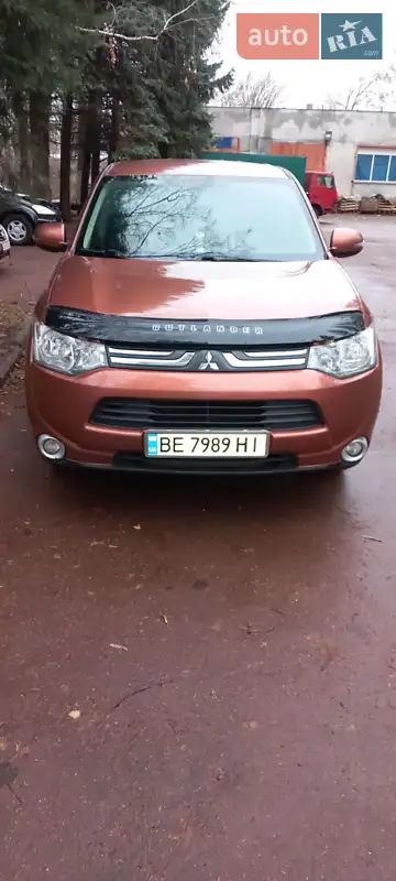 Mitsubishi Outlander