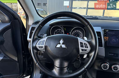 Позашляховик / Кросовер Mitsubishi Outlander 2010 в Львові