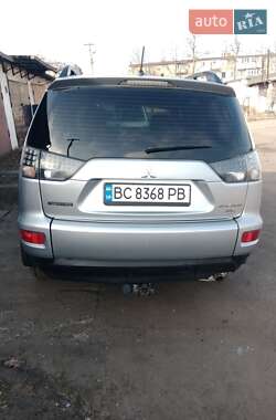 Позашляховик / Кросовер Mitsubishi Outlander 2012 в Червонограді