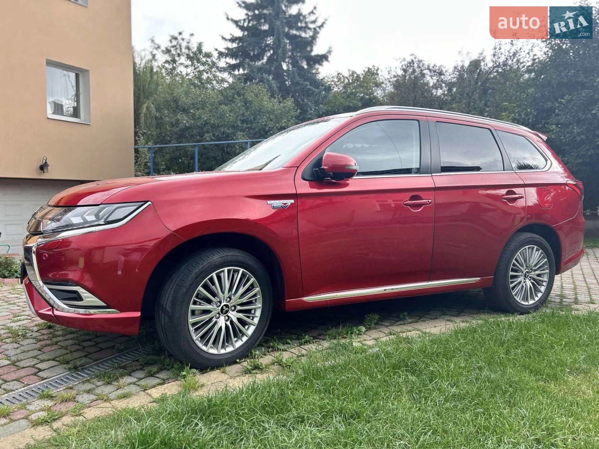 2019 Mitsubishi Outlander - мініатюра 6