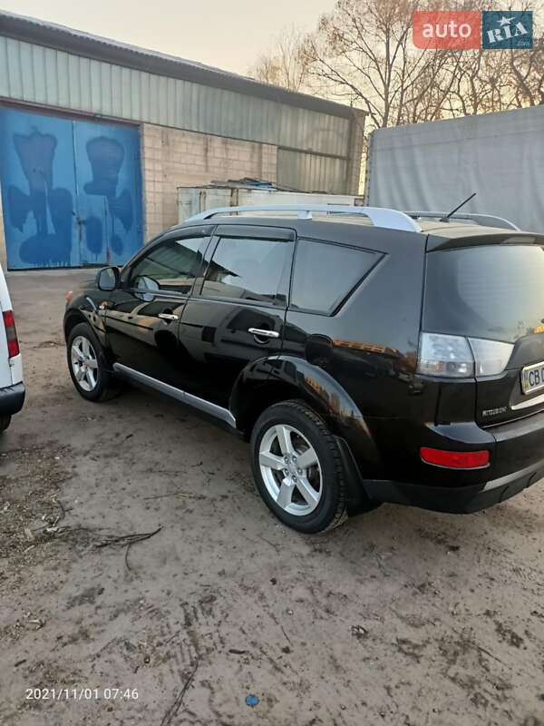 Позашляховик / Кросовер Mitsubishi Outlander 2007 в Чернігові