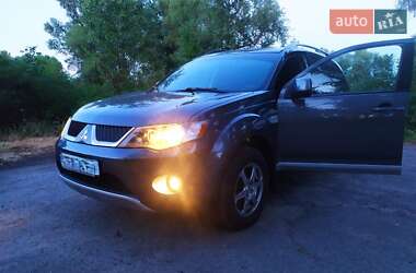 Внедорожник / Кроссовер Mitsubishi Outlander 2007 в Кременчуге