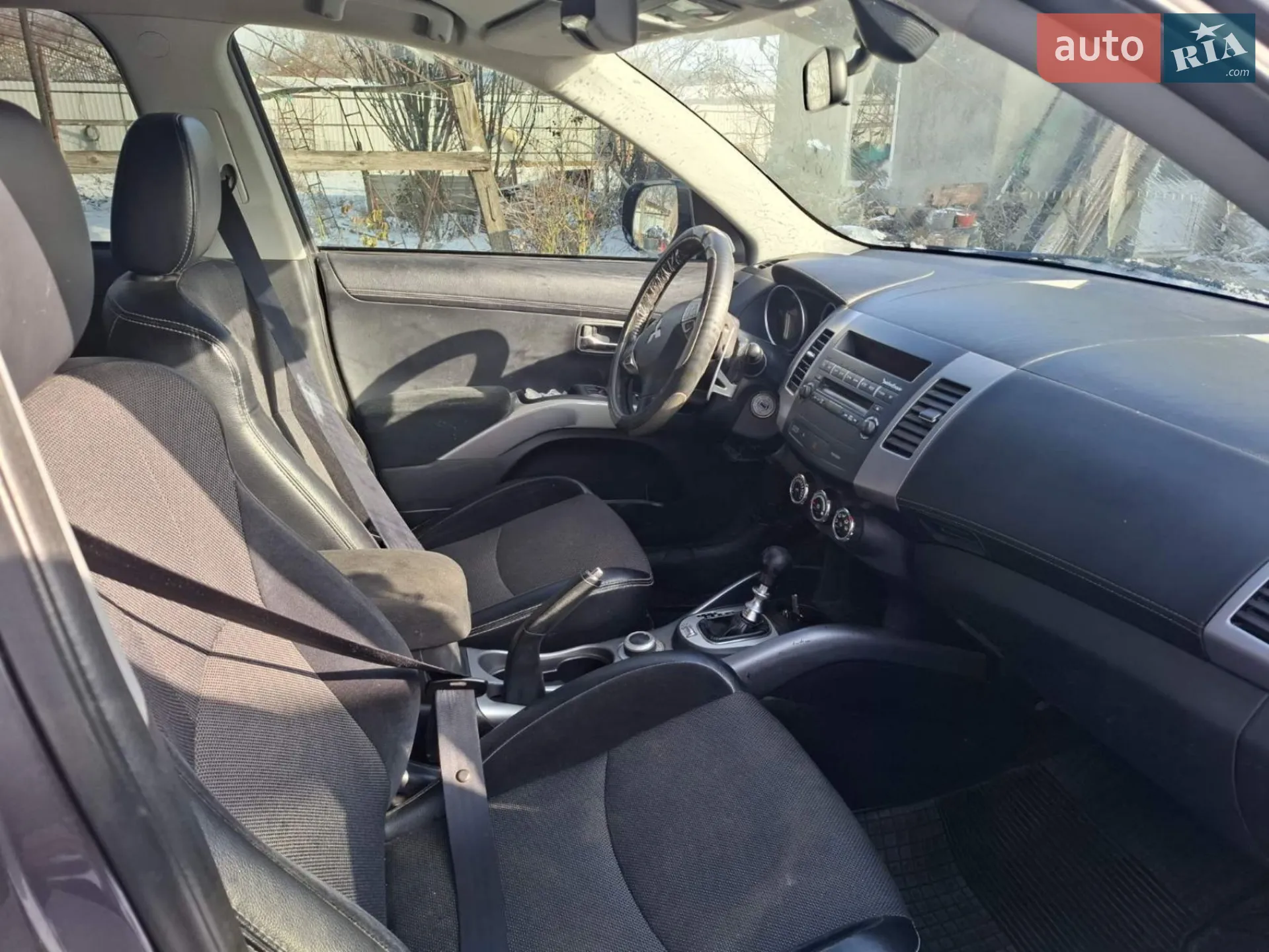 2011 Mitsubishi Outlander - мініатюра 10
