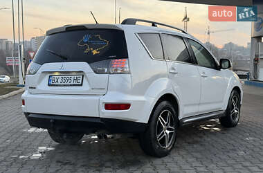 Внедорожник / Кроссовер Mitsubishi Outlander 2010 в Хмельницком