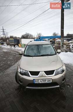 Внедорожник / Кроссовер Mitsubishi Outlander 2008 в Днепре