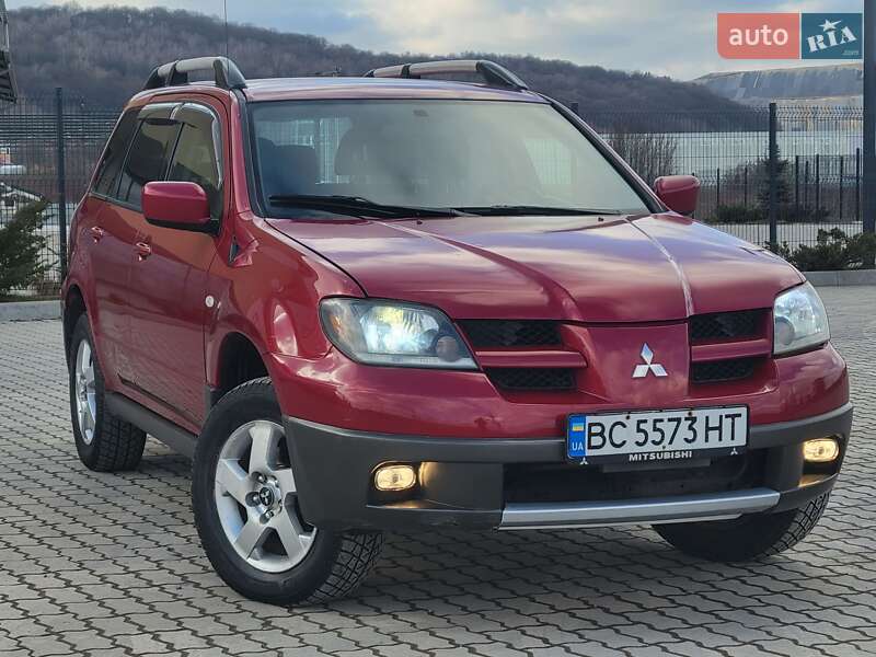 Внедорожник / Кроссовер Mitsubishi Outlander 2005 в Дублянах