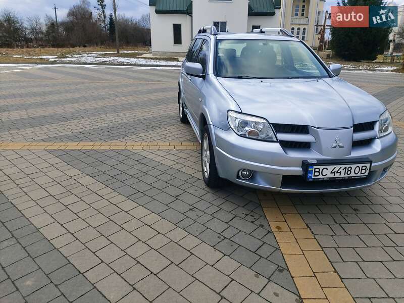 Внедорожник / Кроссовер Mitsubishi Outlander 2008 в Львове фото 6 Внедорожник / Кроссовер Mitsubishi Outlander 2008 в Львове