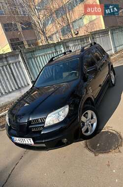 Позашляховик / Кросовер Mitsubishi Outlander 2008 в Києві