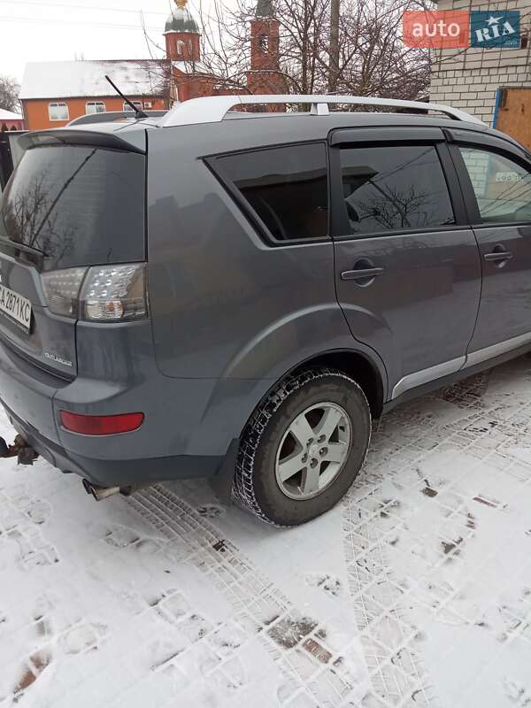 Внедорожник / Кроссовер Mitsubishi Outlander 2008 в Перещепине