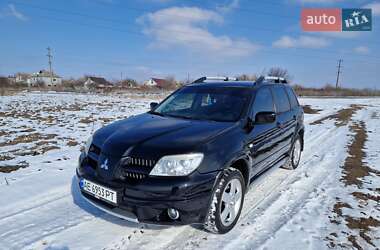 Позашляховик / Кросовер Mitsubishi Outlander 2008 в Кам'янському