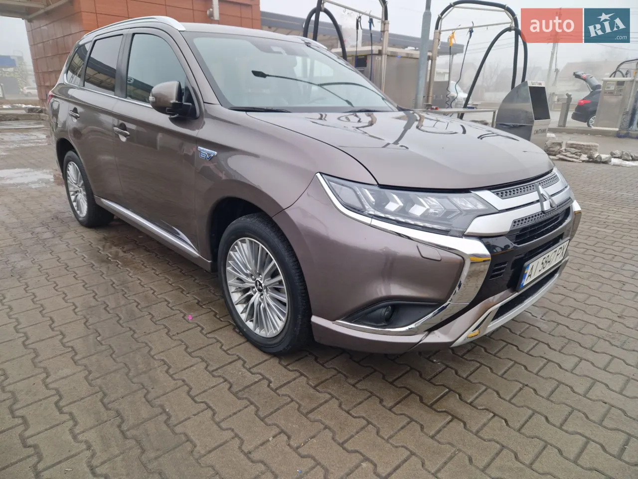 2020 Mitsubishi Outlander - мініатюра 21