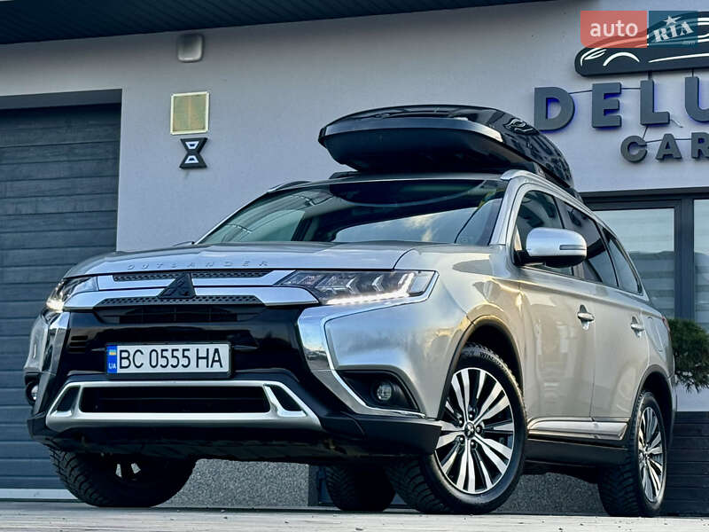 Внедорожник / Кроссовер Mitsubishi Outlander 2019 в Трускавце