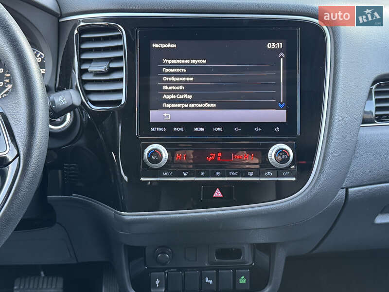 Внедорожник / Кроссовер Mitsubishi Outlander 2019 в Трускавце