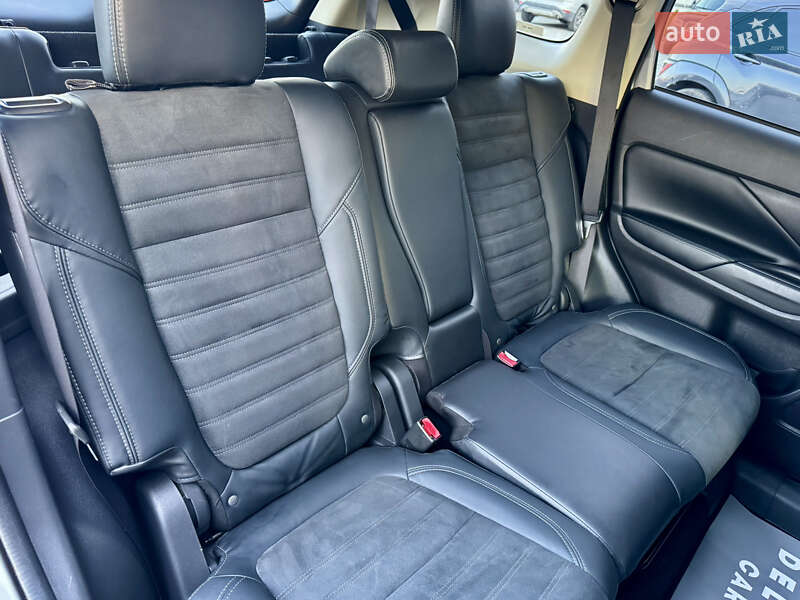 Внедорожник / Кроссовер Mitsubishi Outlander 2019 в Трускавце
