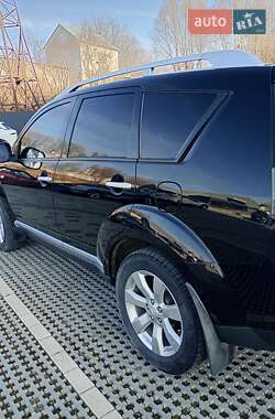 Внедорожник / Кроссовер Mitsubishi Outlander 2007 в 