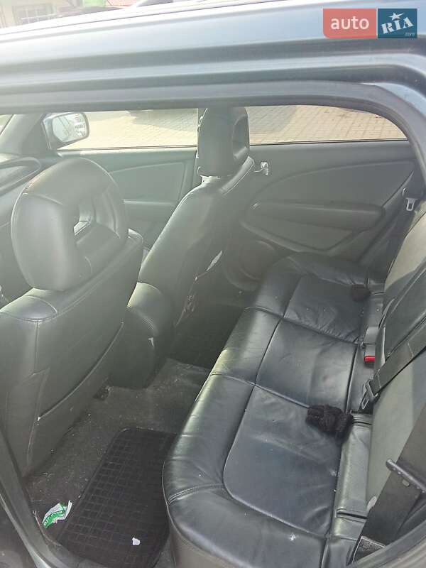 Внедорожник / Кроссовер Mitsubishi Outlander 2005 в Золочеве