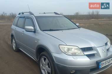 Внедорожник / Кроссовер Mitsubishi Outlander 2006 в 