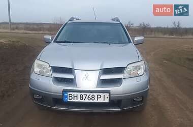 Внедорожник / Кроссовер Mitsubishi Outlander 2006 в 