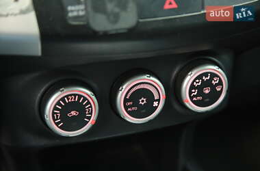 Позашляховик / Кросовер Mitsubishi Outlander 2008 в 