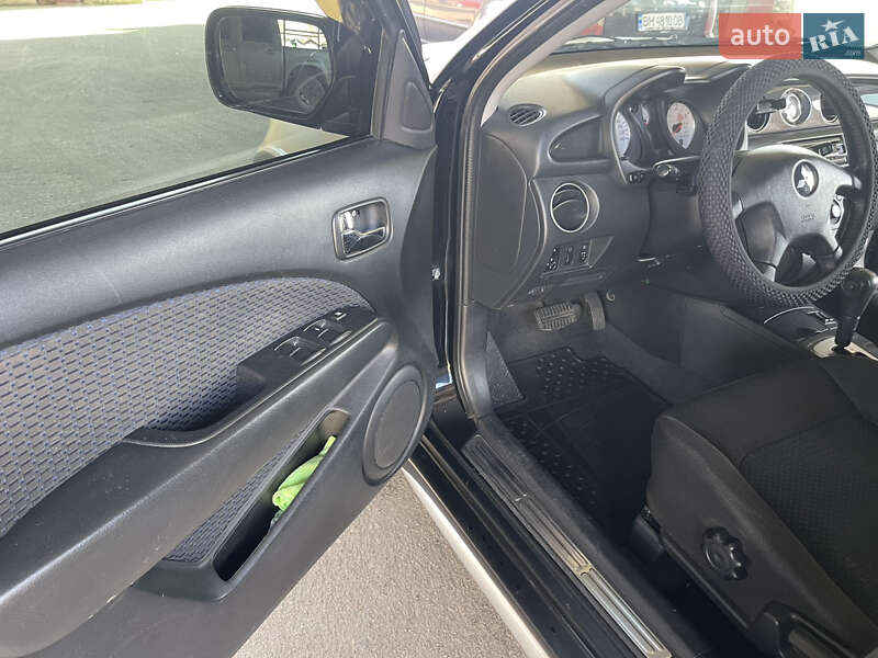 Внедорожник / Кроссовер Mitsubishi Outlander 2008 в Одессе фото 17 Внедорожник / Кроссовер Mitsubishi Outlander 2008 в Одессе