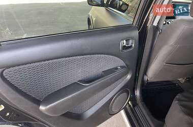 Внедорожник / Кроссовер Mitsubishi Outlander 2008 в 