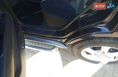 Внедорожник / Кроссовер Mitsubishi Outlander 2004 в 