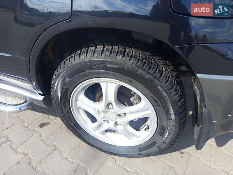 Внедорожник / Кроссовер Mitsubishi Outlander 2004 в Апостолово фото 12 Внедорожник / Кроссовер Mitsubishi Outlander 2004 в Апостолово