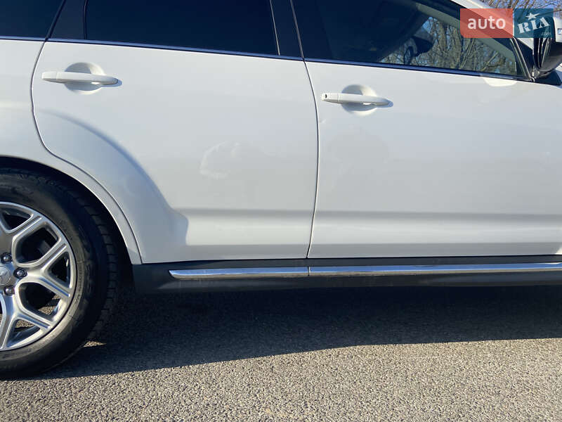 Позашляховик / Кросовер Mitsubishi Outlander 2010 в Житомирі