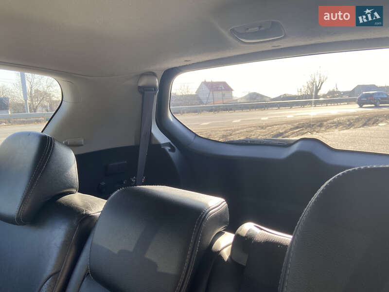 Позашляховик / Кросовер Mitsubishi Outlander 2010 в Житомирі