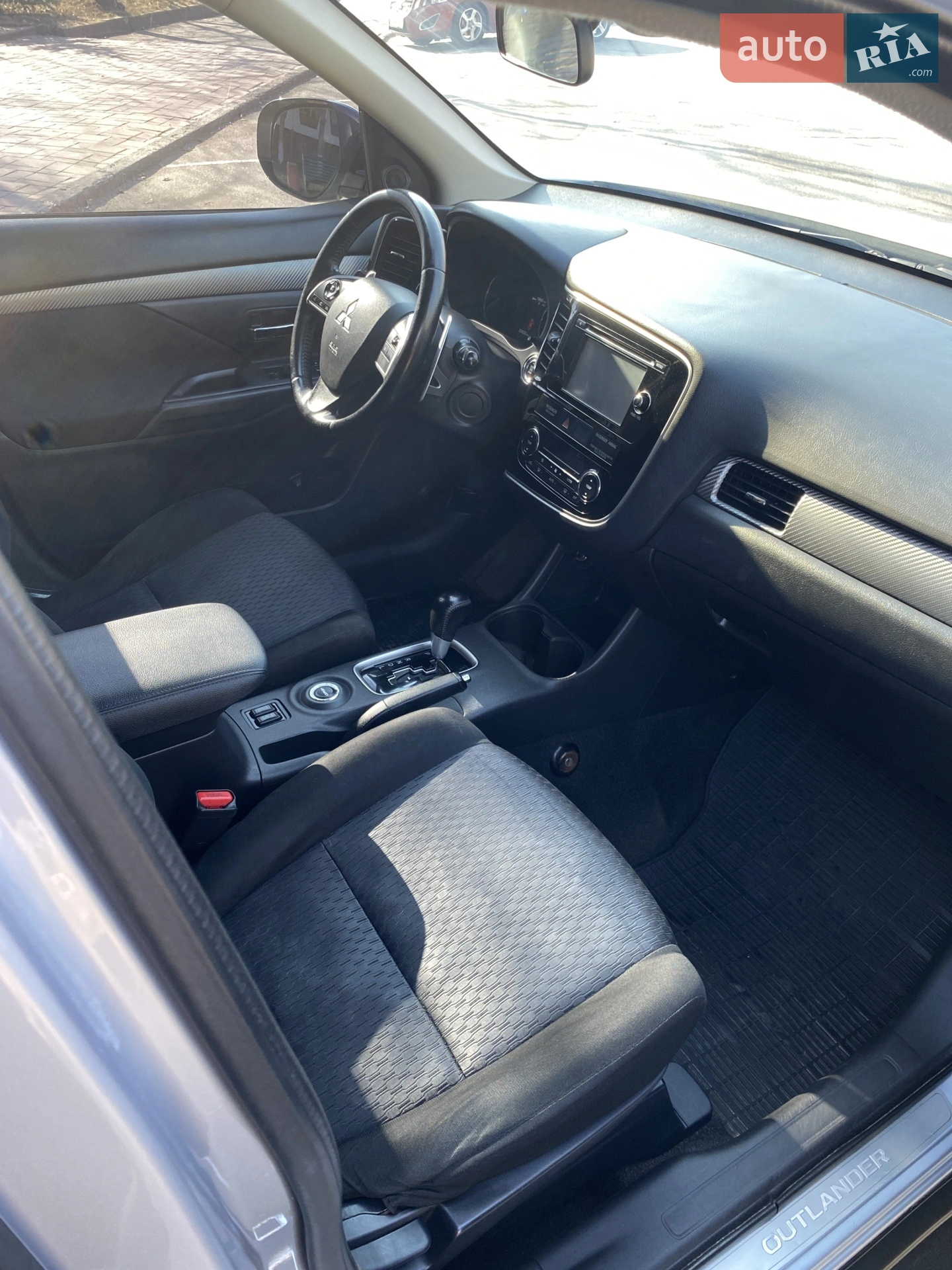 2013 Mitsubishi Outlander - мініатюра 26