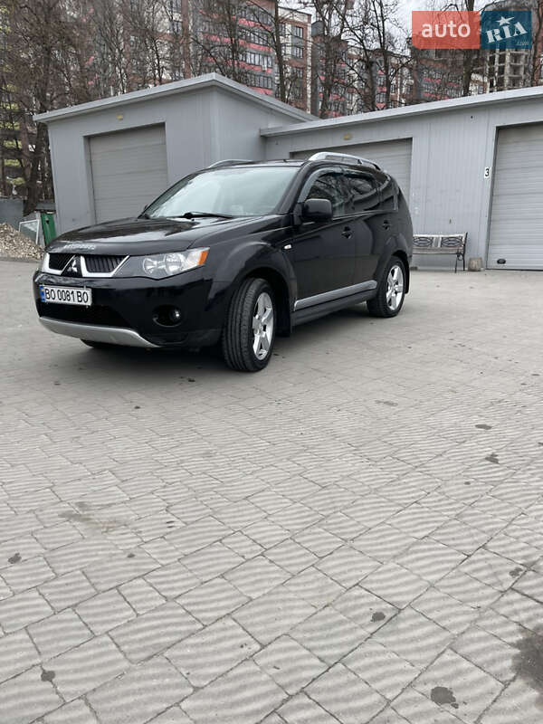 Mitsubishi Outlander 2009