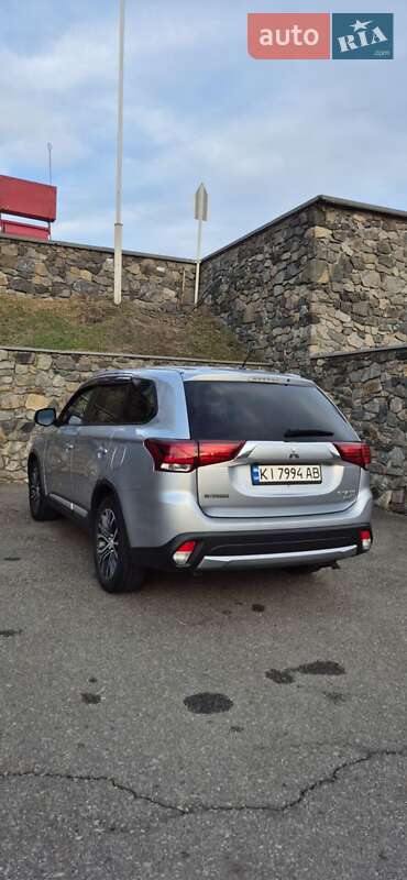 Внедорожник / Кроссовер Mitsubishi Outlander 2015 в Белой Церкви фото 33 Внедорожник / Кроссовер Mitsubishi Outlander 2015 в Белой Церкви