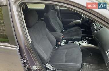 Позашляховик / Кросовер Mitsubishi Outlander 2008 в 