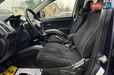 Внедорожник / Кроссовер Mitsubishi Outlander 2007 в 