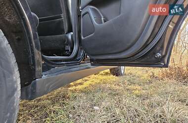 Внедорожник / Кроссовер Mitsubishi Outlander 2012 в 