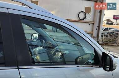 Позашляховик / Кросовер Mitsubishi Outlander 2011 в 