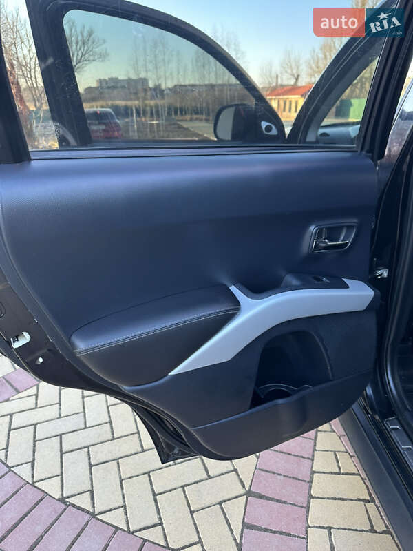 Внедорожник / Кроссовер Mitsubishi Outlander 2009 в Староконстантинове