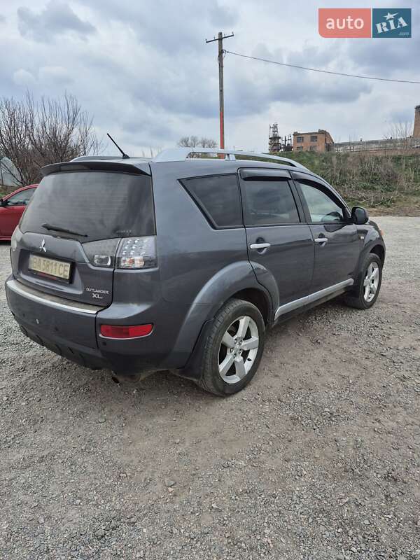 Позашляховик / Кросовер Mitsubishi Outlander 2008 в Олександрії