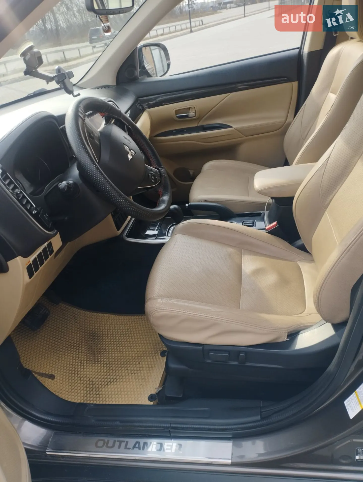 2018 Mitsubishi Outlander - мініатюра 36
