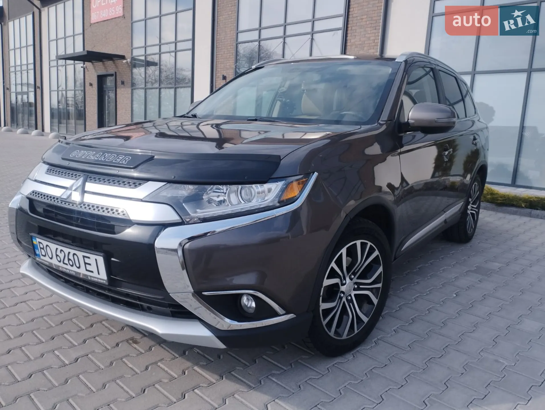 2018 Mitsubishi Outlander - мініатюра 27