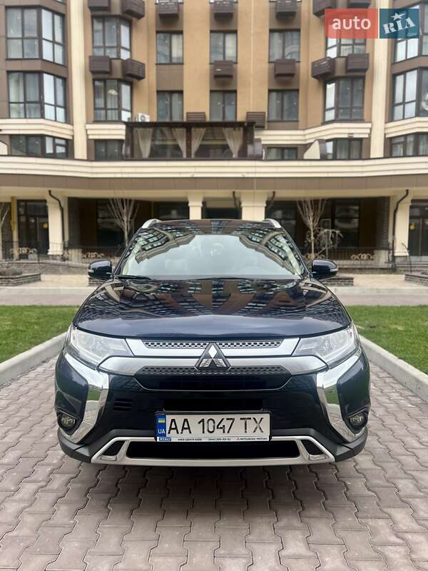 Mitsubishi Outlander 2018