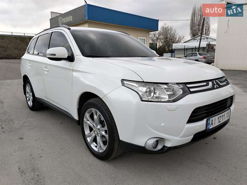 Mitsubishi Outlander 2013