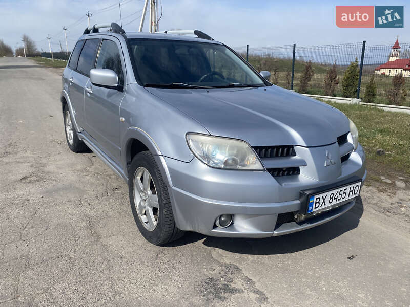 Mitsubishi Outlander 2008