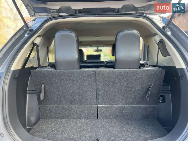 Внедорожник / Кроссовер Mitsubishi Outlander 2018 в Киеве