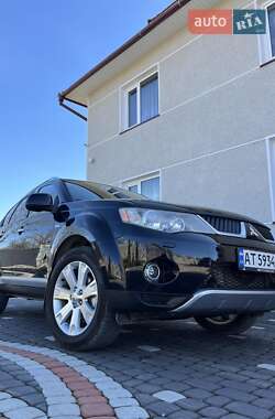 Позашляховик / Кросовер Mitsubishi Outlander 2008 в 