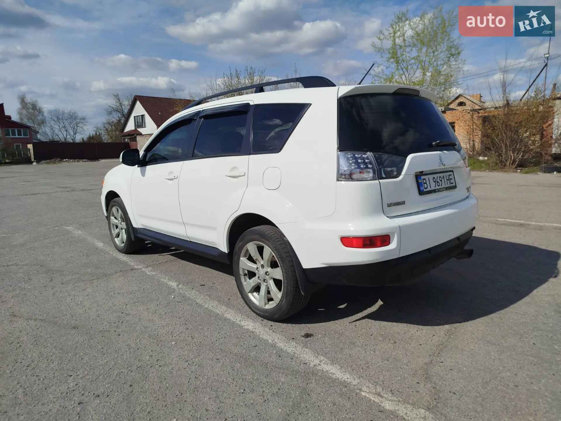 2010 Mitsubishi Outlander - мініатюра 9