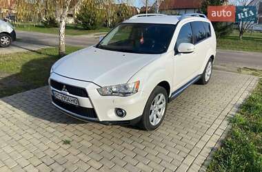 Позашляховик / Кросовер Mitsubishi Outlander 2009 в 
