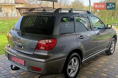 Позашляховик / Кросовер Mitsubishi Outlander 2006 в Бориславі