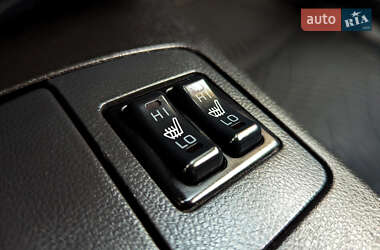 Позашляховик / Кросовер Mitsubishi Outlander 2007 в 